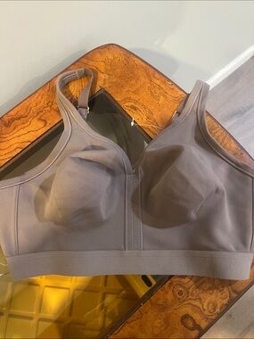 Soma ladies Wireless Molded-Cup Comfort Bra in Taupe 36d